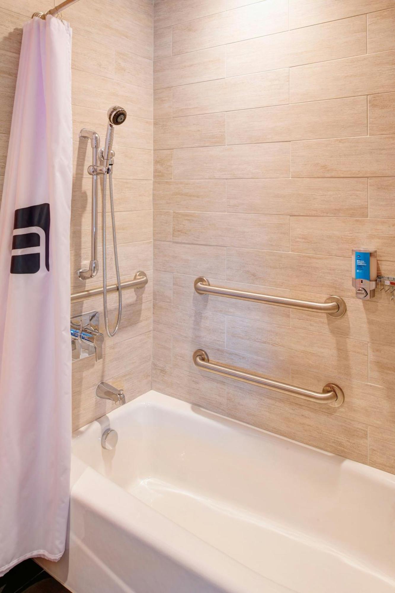 อลอฟต์ โคลัมบัส เวสเตอร์วิลล์ Hotel ภายนอก รูปภาพ
